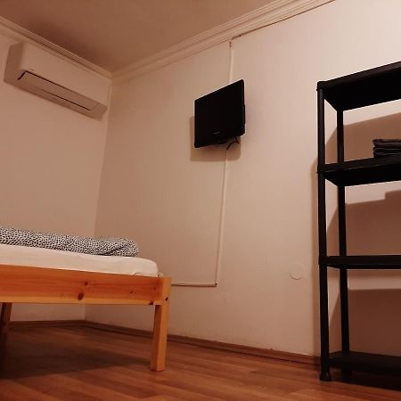 Apartman Voeroesmarty Budapest Exterior photo