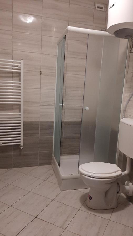 Apartman Voeroesmarty Budapest Exterior photo