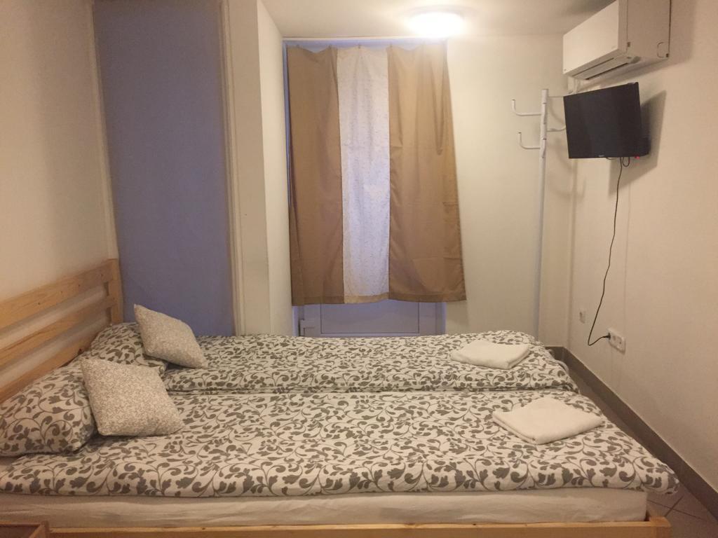 Apartman Voeroesmarty Budapest Exterior photo