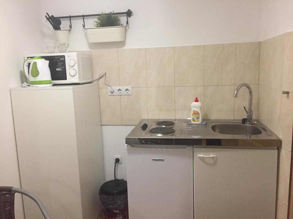 Apartman Voeroesmarty Budapest Exterior photo
