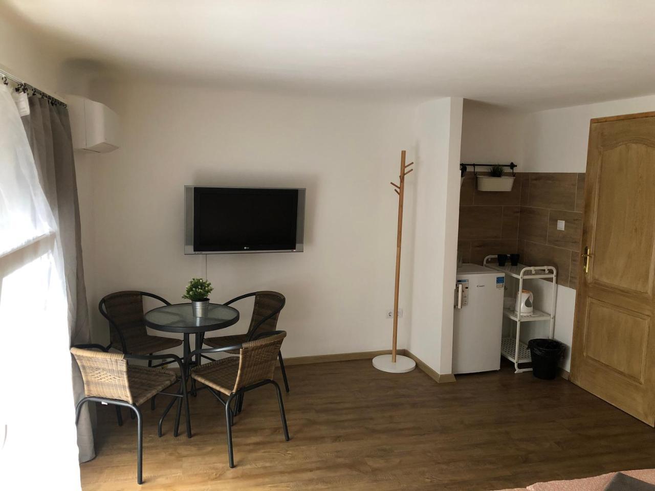 Apartman Voeroesmarty Budapest Exterior photo