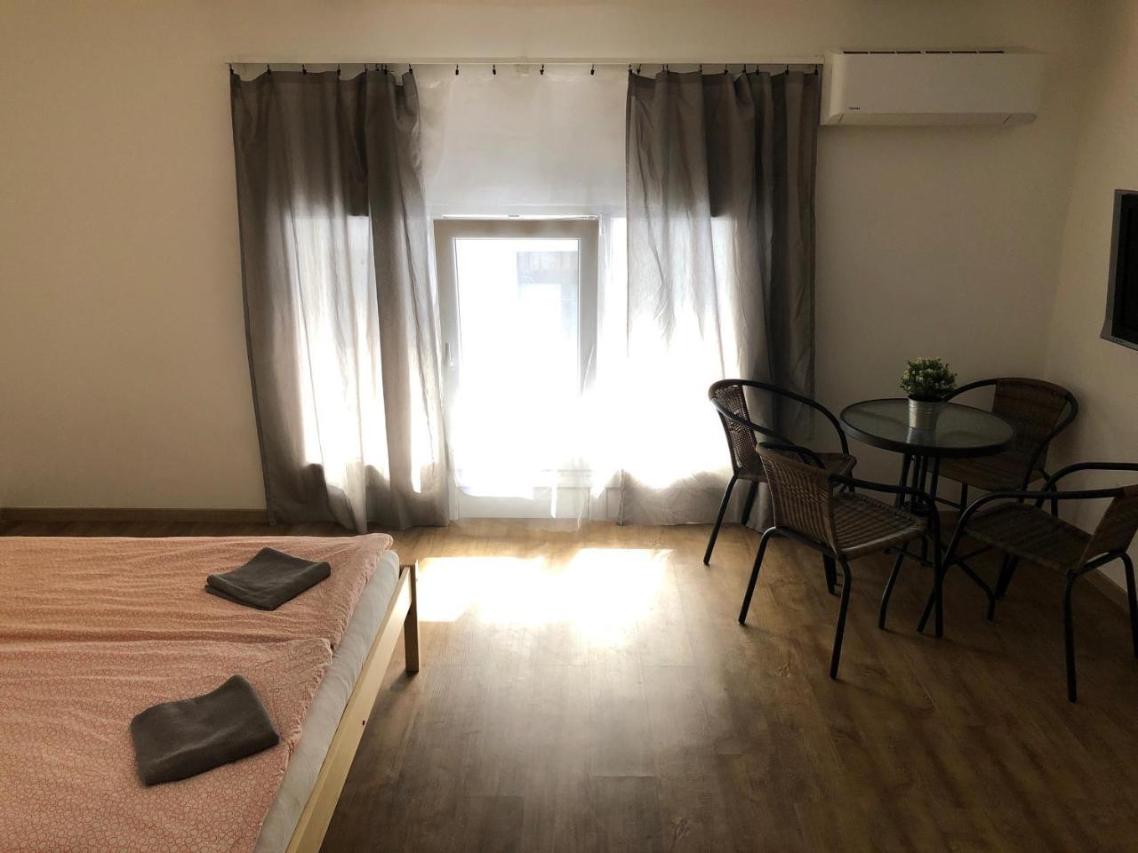 Apartman Voeroesmarty Budapest Exterior photo